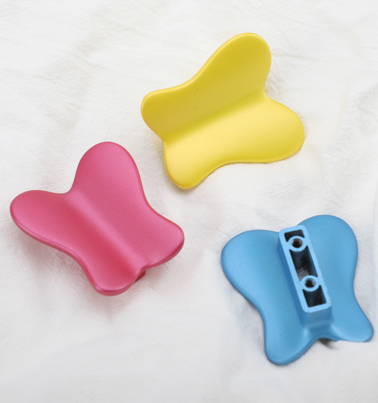 52mm Schmetterlings-bunte Kinder entwerfen Zink-Legierungs-Griff für Kinderraum