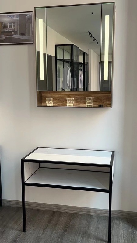 Fabrik Lieferung Aluminium Holz Kombination Smart Mirror Schrank Berührungsschalter mit LED Defogger verstellbar