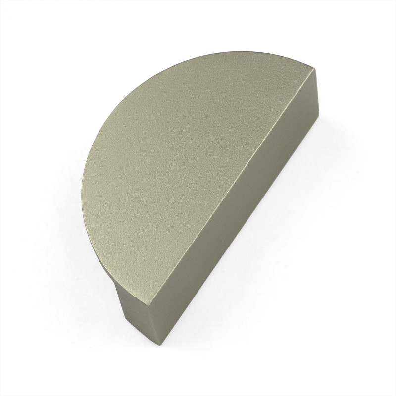 Luxe Übergangskabinett-Halbrund-Satin-behandelt Messinggriffküchenschrank 2.63in 3.54in 4.7inches